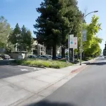 Santa Clara 2Br W Wd Gym Pool Apple Shuttle Sfo-599